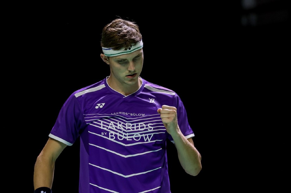 开云体育入口-中国队完胜印尼队，安赛龙刷新纪录  第2张