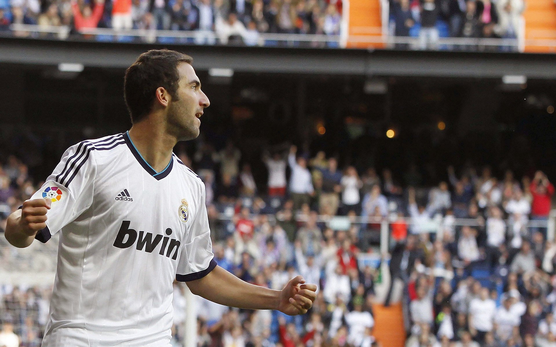 开云体育登录-戈麦斯，从挪威冰封到欧冠烈焰，一个局外人的终极接管